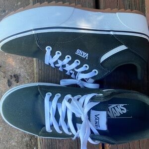 Women’s Platform Vans